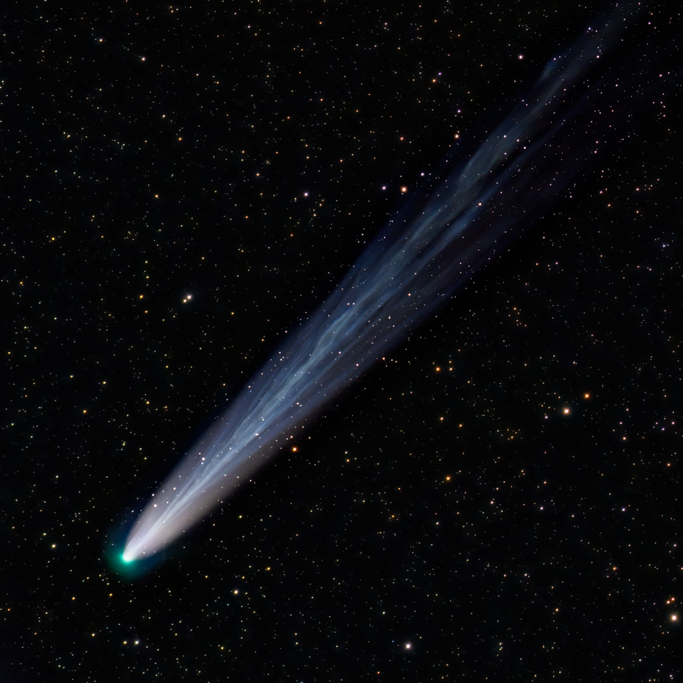 Comet Leonard  Dec 31, 2021