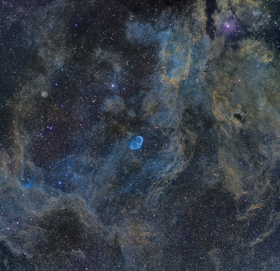 Cresecent Nebula