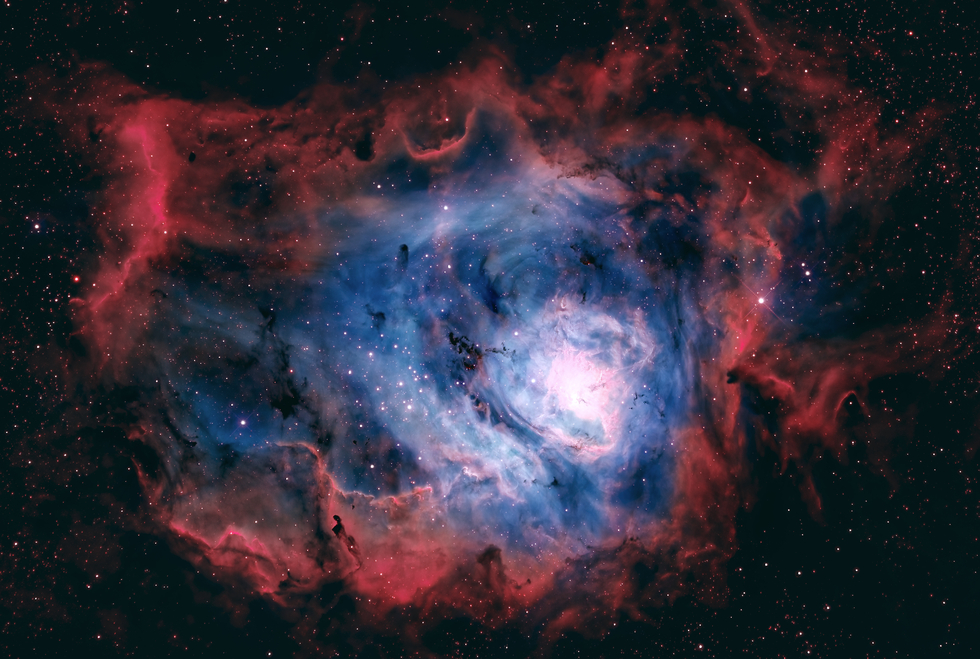 M8 The Lagoon Nebula | Telescope Live