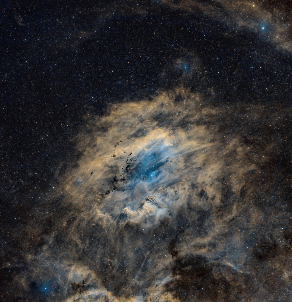 Sh2-119 - Clamshell Nebula