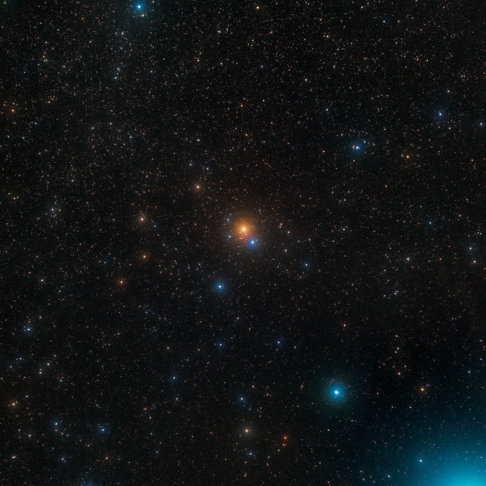 Wide star field around Delta Lyrae