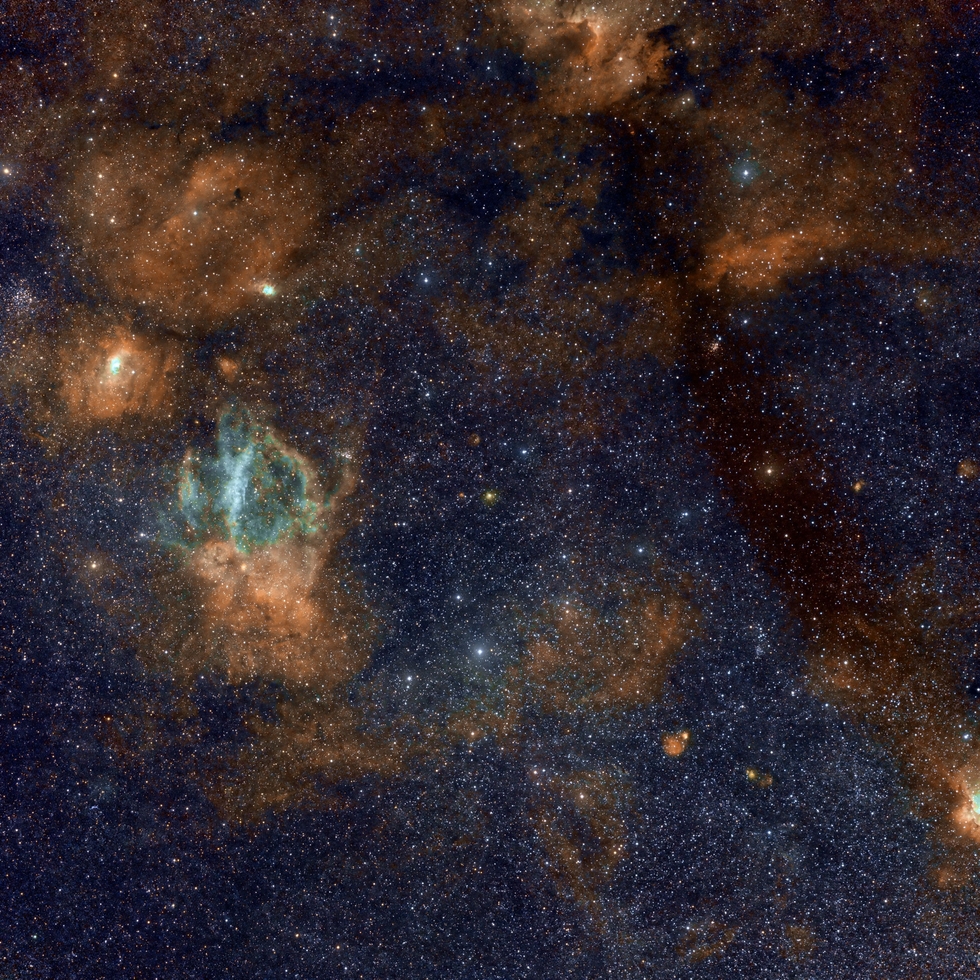 Cepheus Widefield centered on IC1470