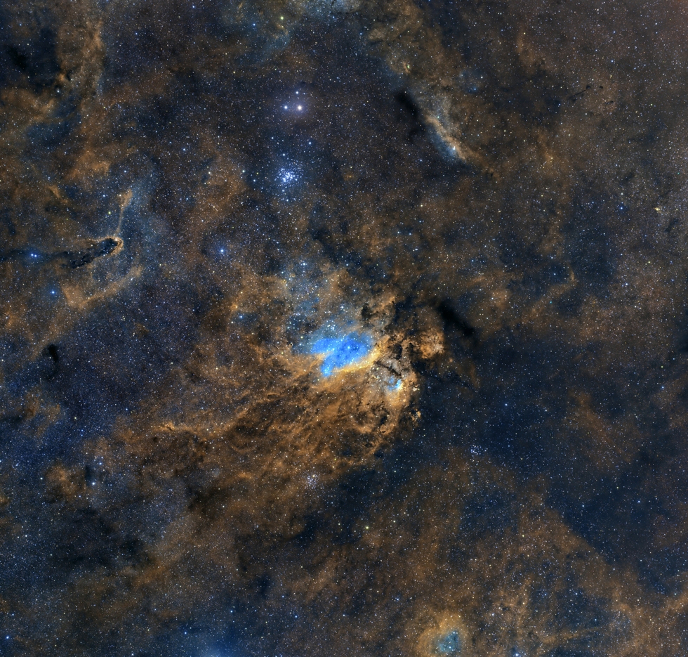 IC4628