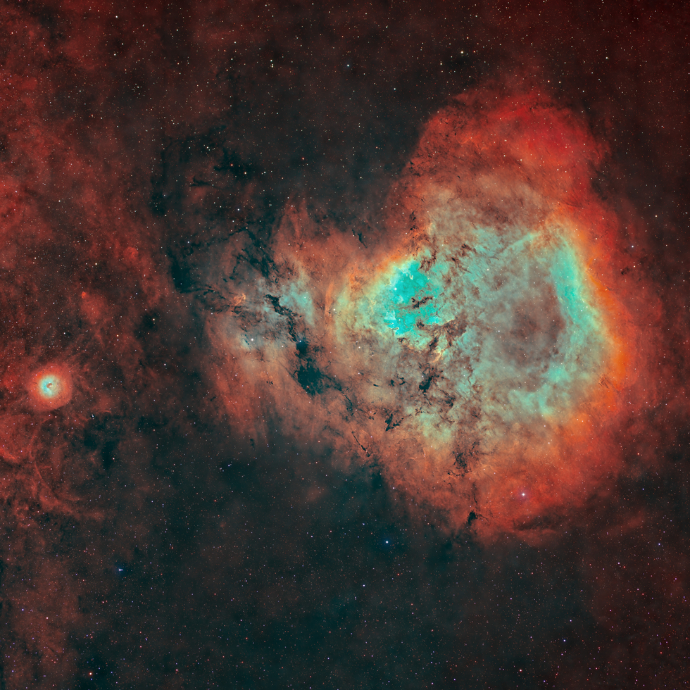 NGC7822 / Ced 214