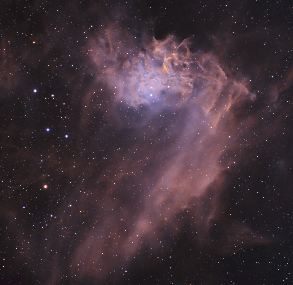 The Flaming Star Nebula (IC 405) 