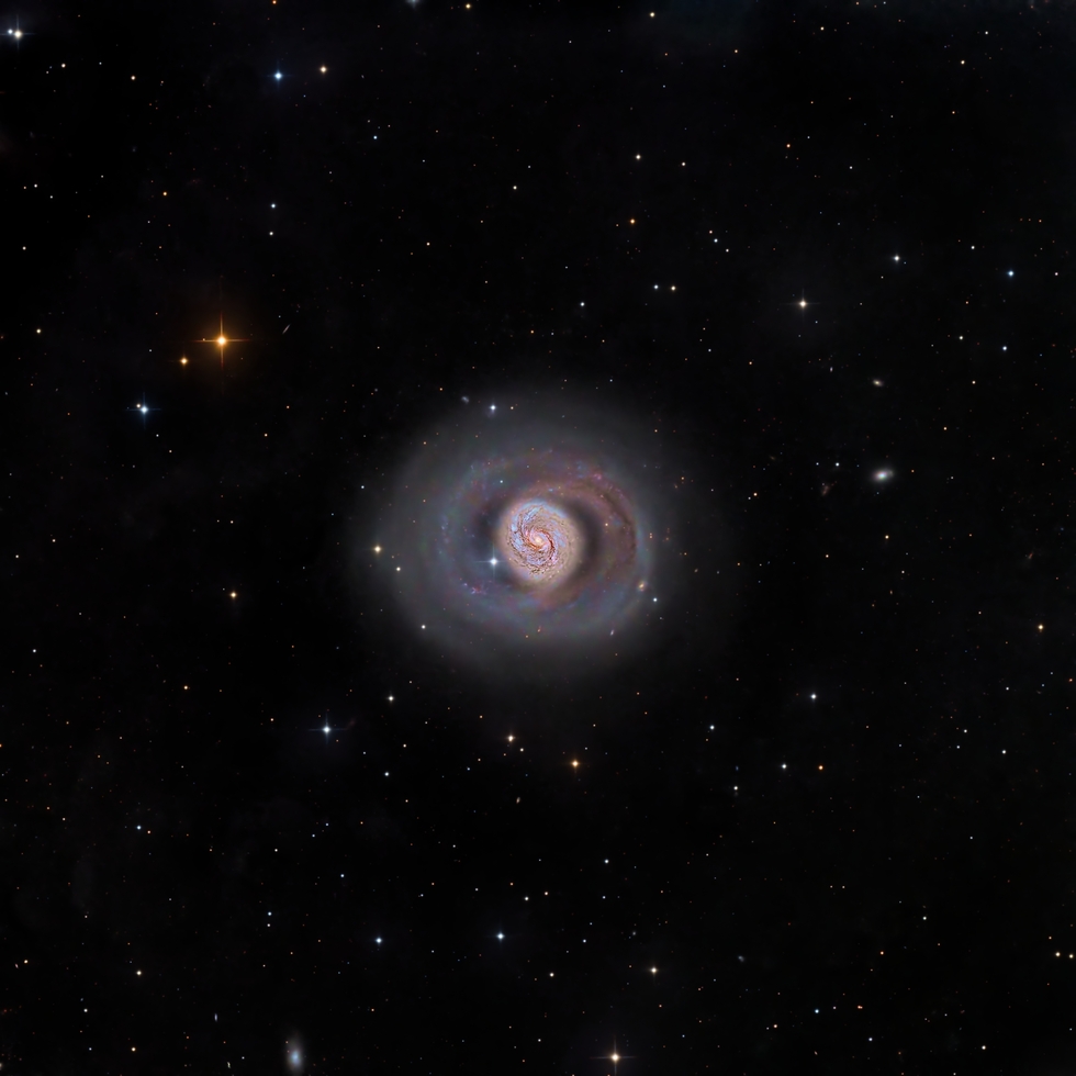 M77