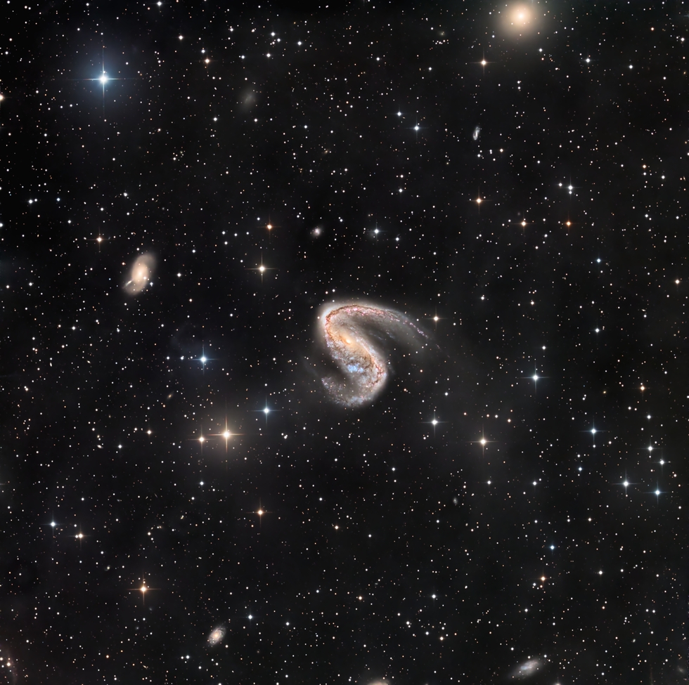 NGC 2442/2443