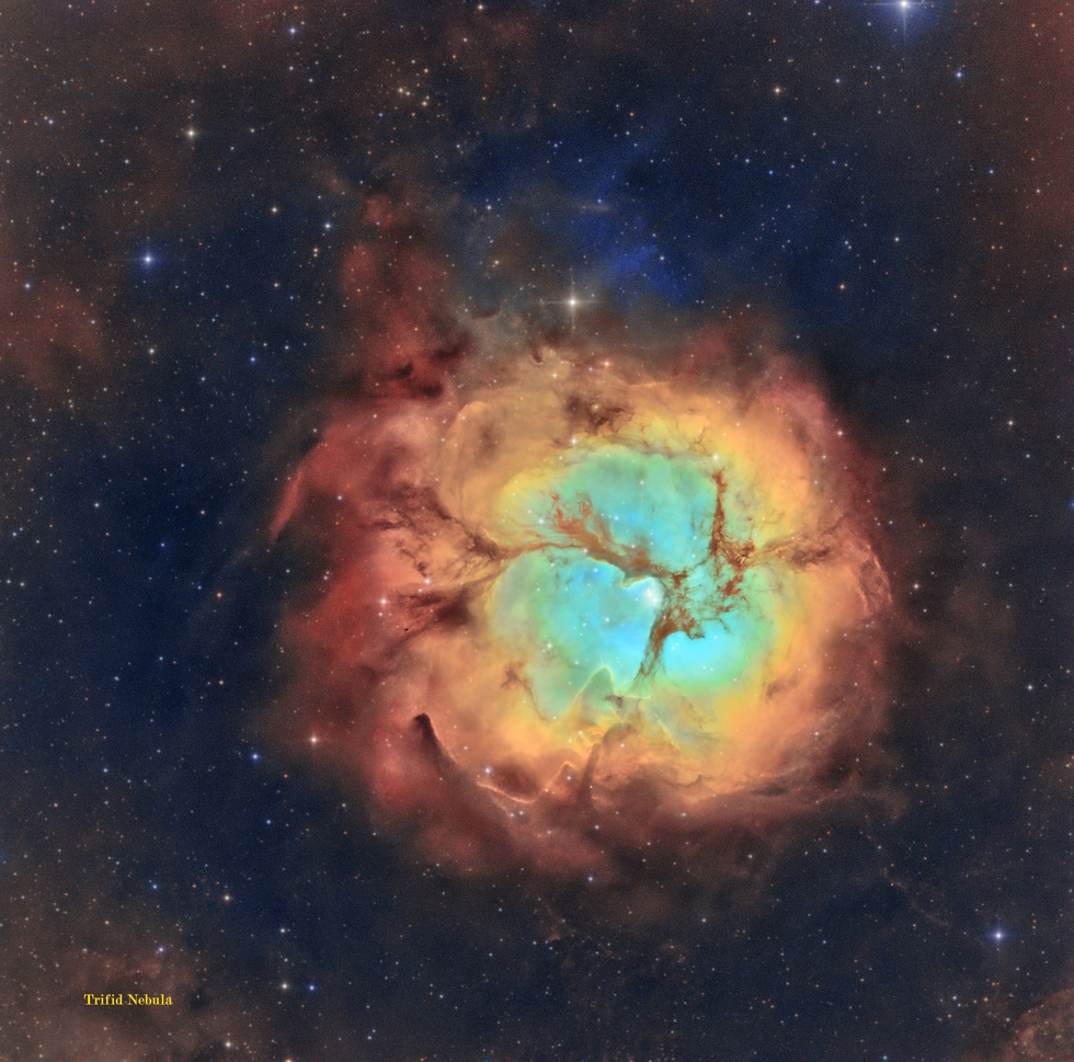 Trifid Nebula | Telescope Live