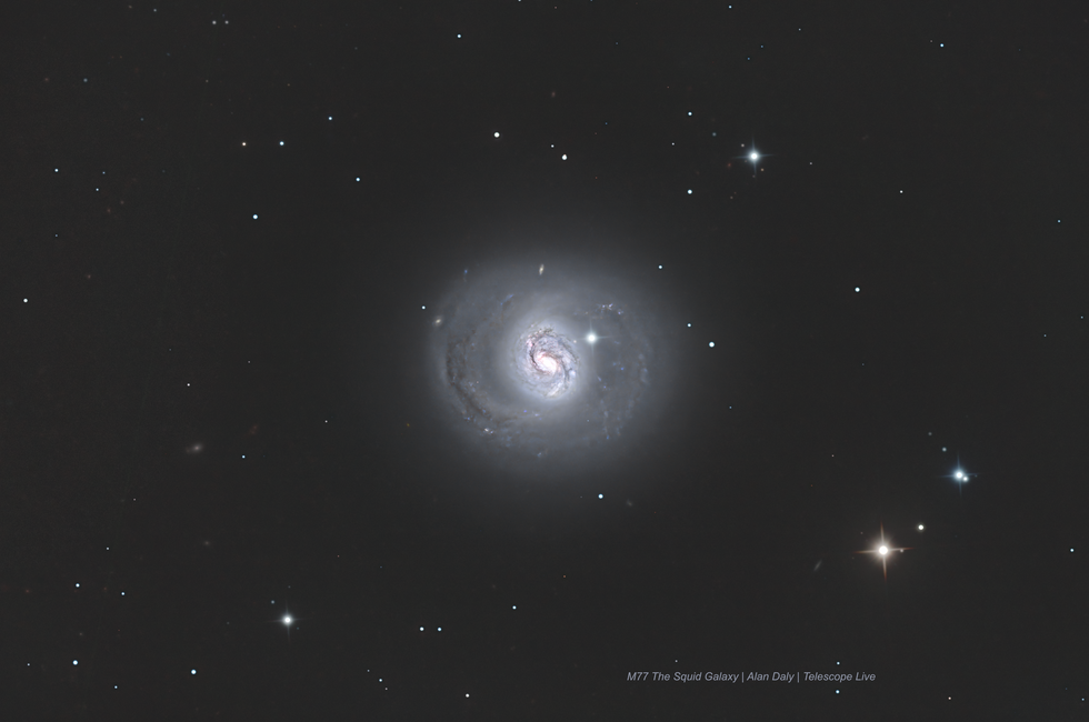 M77