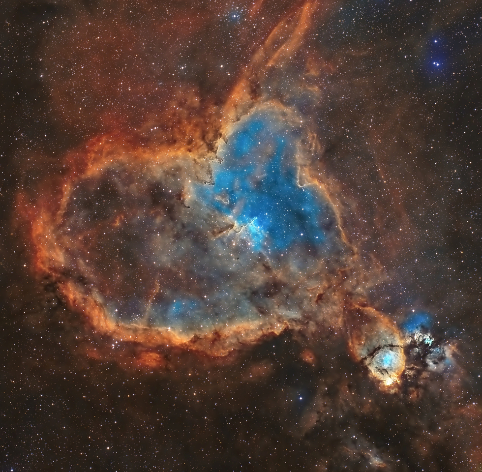 Heart and Fishy nebulae (HOO)