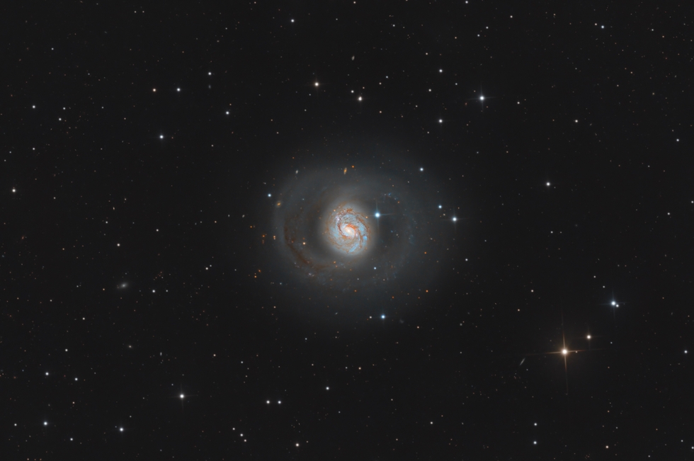 M77