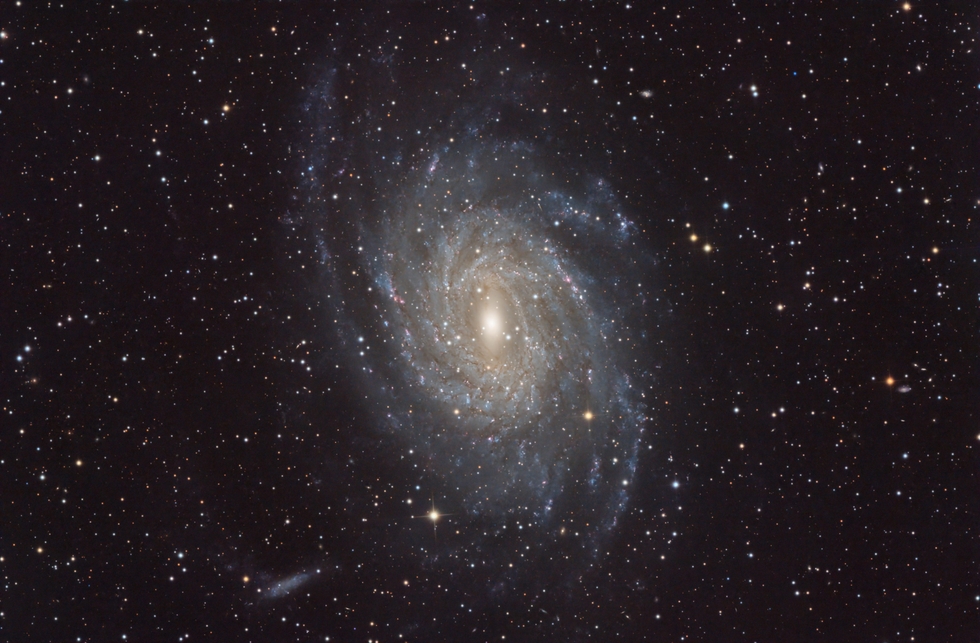 NGC6744