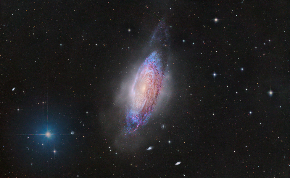 NGC3521