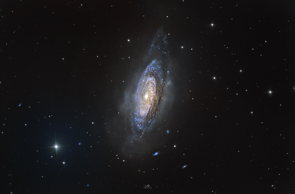 NGC 3521