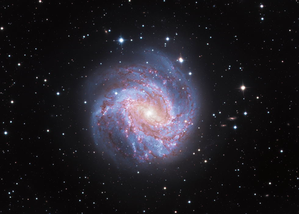 M83 in LRGB