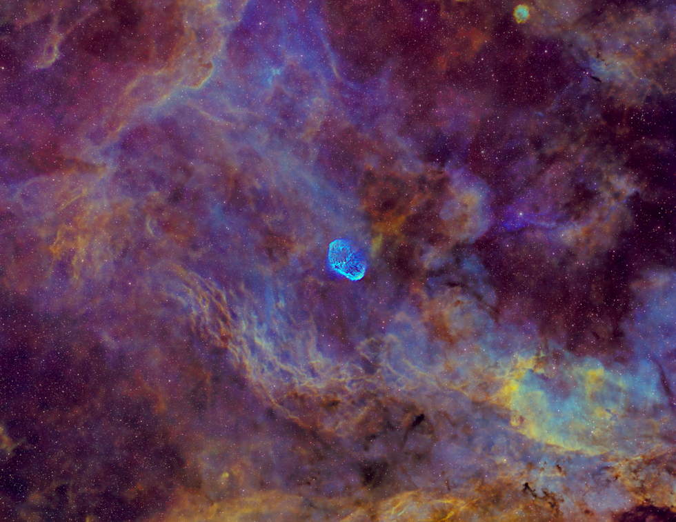 Crescent Nebula