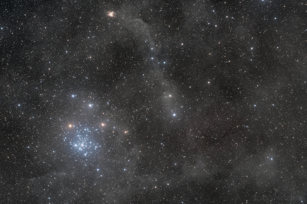 Diamond Cluster and Dust