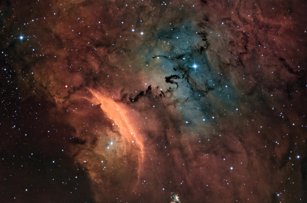 IC 4685