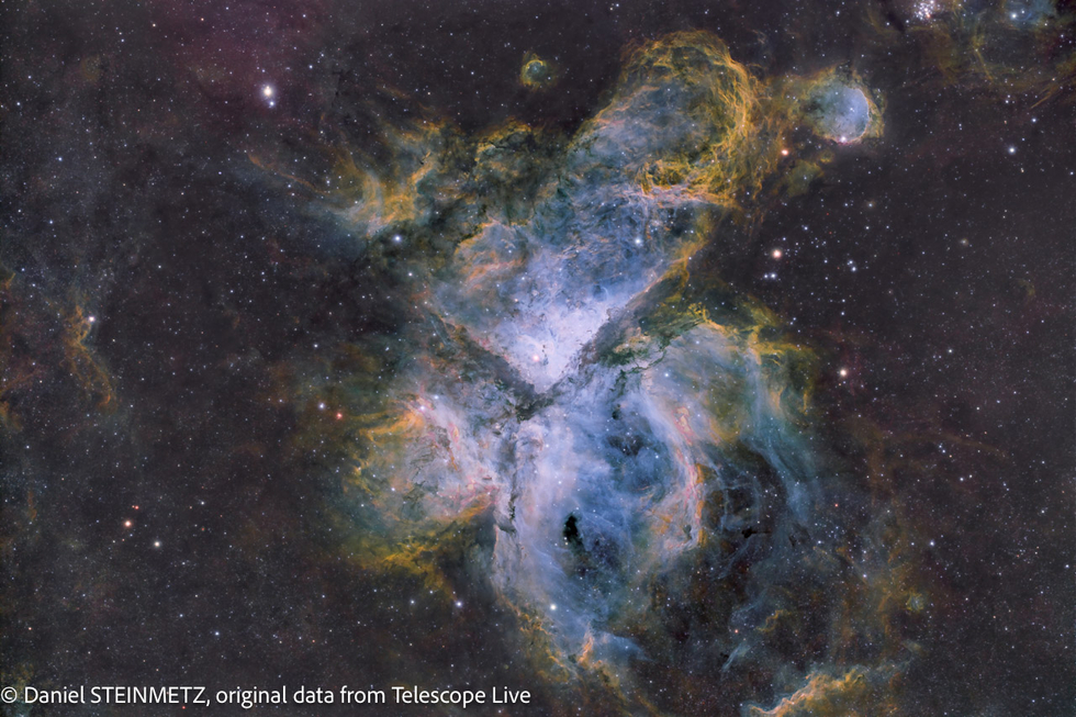 NGC 3372 - Carina Nebula