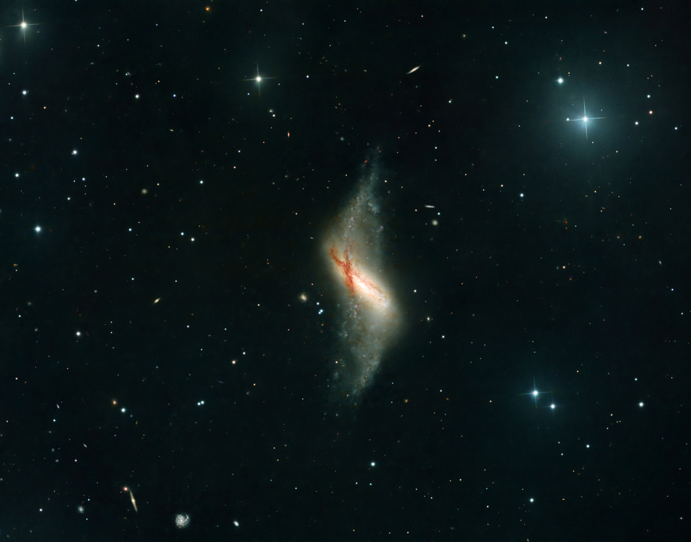 NGC660