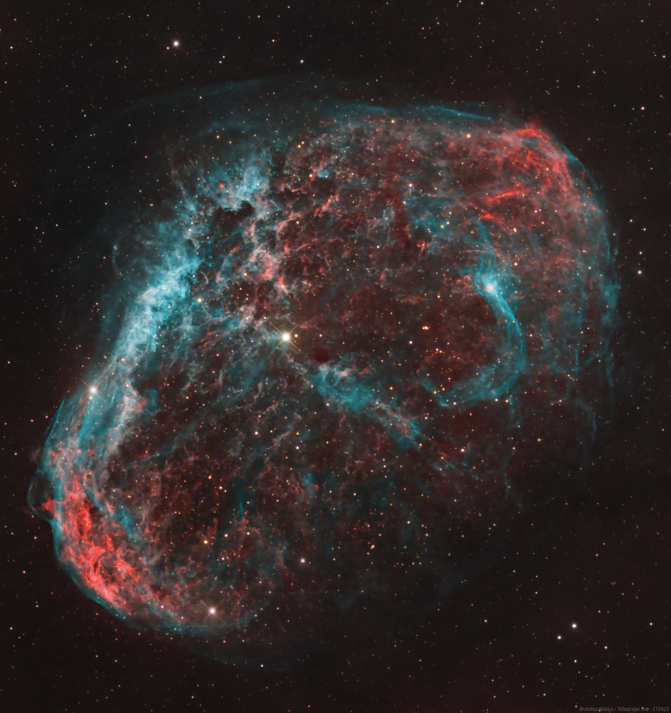 CRESCENT NEBULA