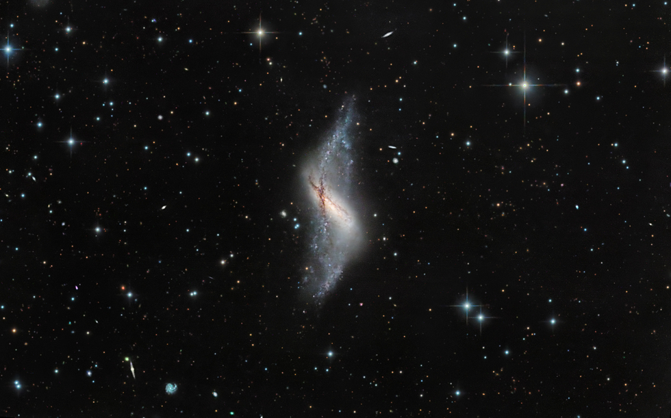 NGC660