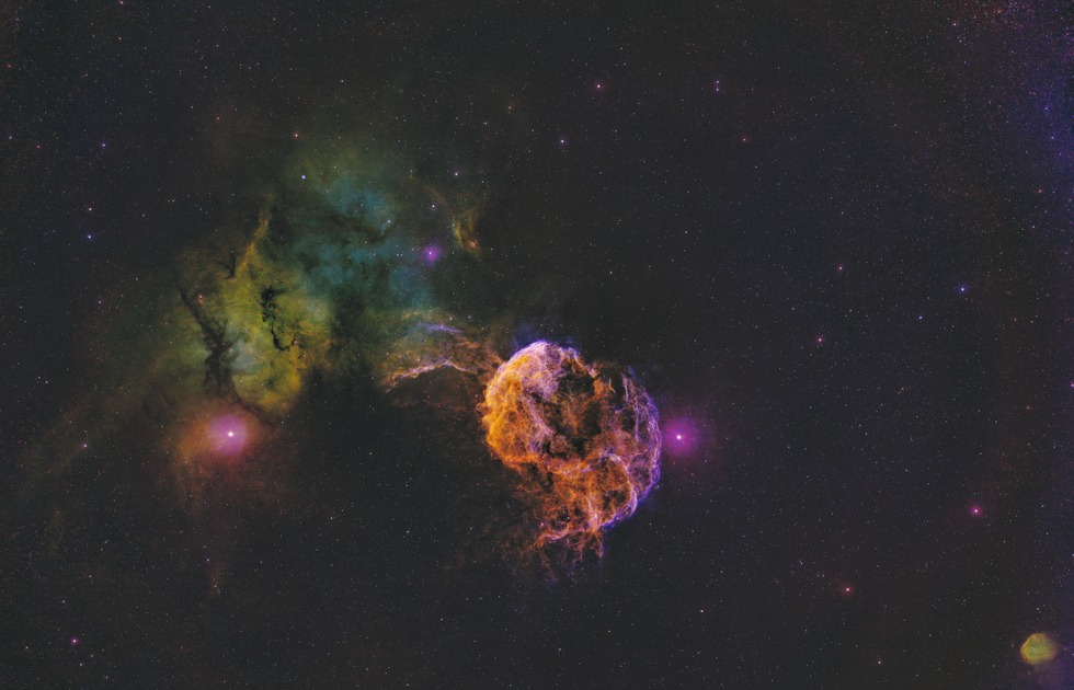   🌌🐙 Jellyfish Nebula – The Ghostly Remnant of a Stellar Explosion 🌀💥