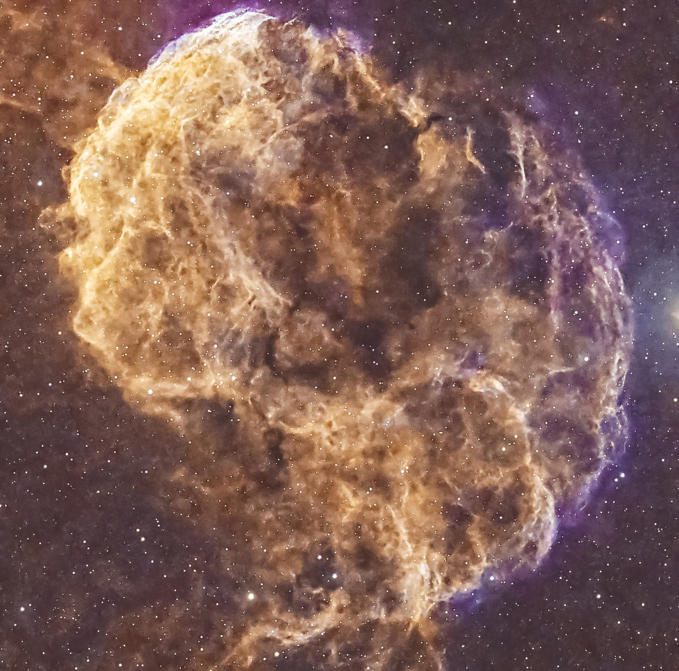 IC 443 THE JELLYFISH NEBULA