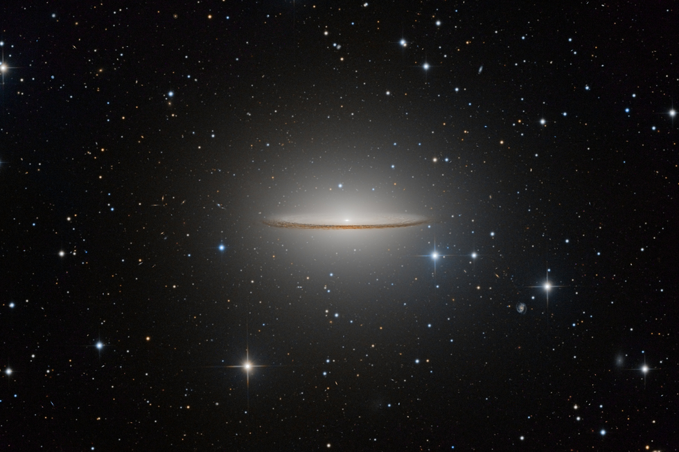 M104